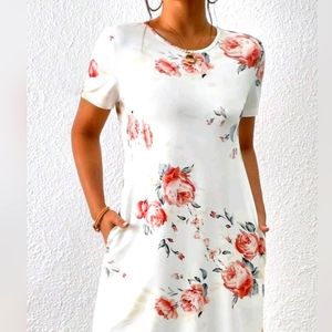 SHEIN  IVORY Short sleeve floral shift dress size  M